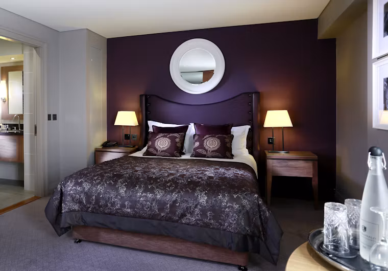 The Clermont Victoria Hotel