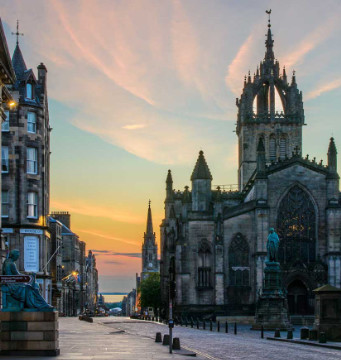 Glorious Scotland - Edinburgh, The Highlands & Iconic Castles (2025)